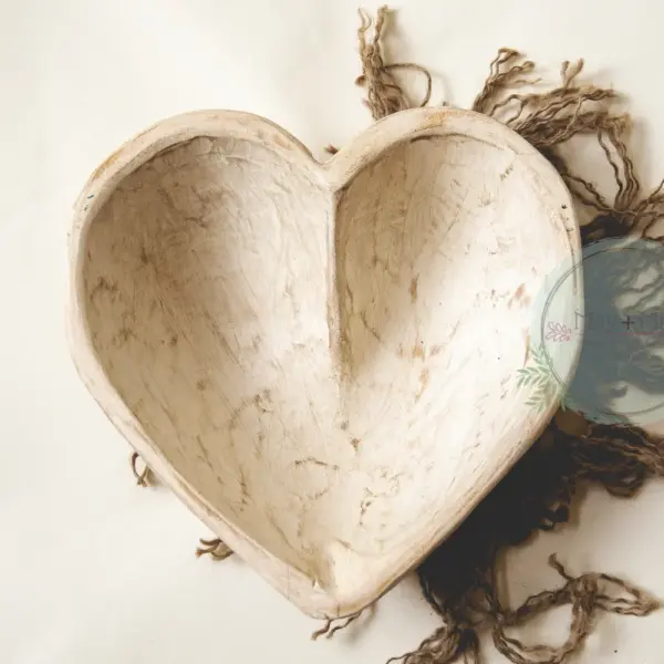 White heart-shaped newborn photography posing bowl